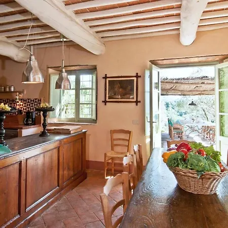 ヴィラ Stignano Sleeps 12 Monsagrati